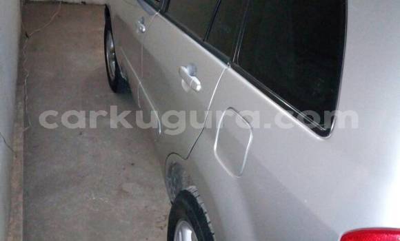 Buy Used Toyota RAV4 Silver Car in Town hall in Bujumbura Buy Used Toyota RAV4 Silver Car in Town hall in Bujumbura