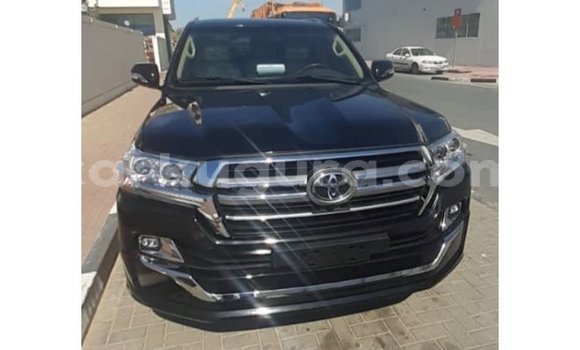 Nunua Imported Toyota Land Cruiser Nyeusi Gari ndani ya Import - Dubai nchini Bujumbura Nunua Imported Toyota Land Cruiser Nyeusi Gari ndani ya Import - Dubai nchini Bujumbura