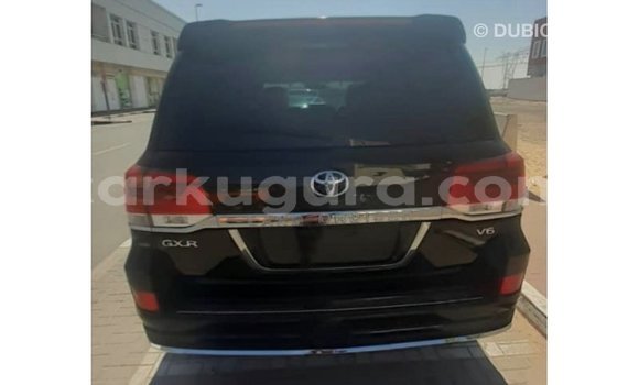 Nunua Imported Toyota Land Cruiser Nyeusi Gari ndani ya Import - Dubai nchini Bujumbura Nunua Imported Toyota Land Cruiser Nyeusi Gari ndani ya Import - Dubai nchini Bujumbura