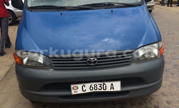 Acheter Occasion Voiture Toyota Hiace Bleu à Mairie au Bujumbura Acheter Occasion Voiture Toyota Hiace Bleu à Mairie au Bujumbura