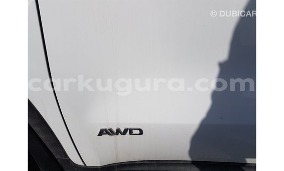 Acheter Import Voiture Kia Sportage Blanc à Import - Dubai, Bujumbura Acheter Import Voiture Kia Sportage Blanc à Import - Dubai, Bujumbura