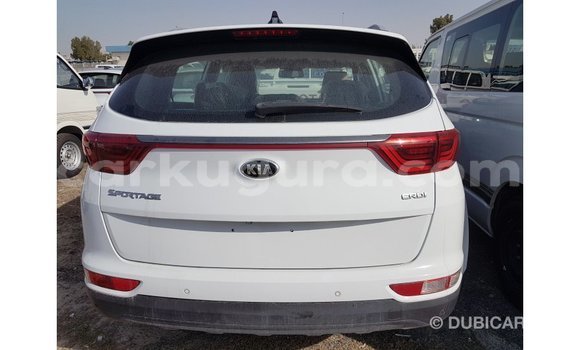Acheter Import Voiture Kia Sportage Blanc à Import - Dubai, Bujumbura Acheter Import Voiture Kia Sportage Blanc à Import - Dubai, Bujumbura