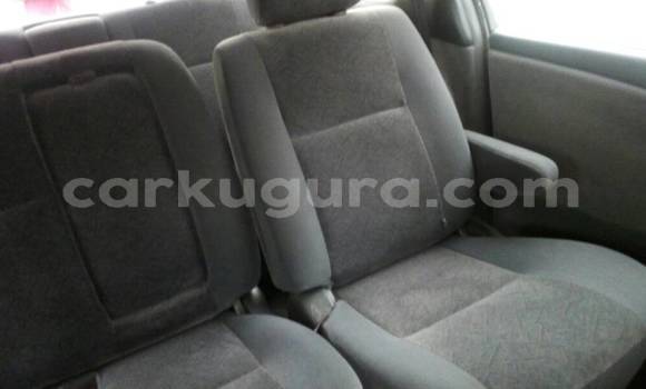 Buy Used Toyota Estima Black Car in Town hall in Bujumbura Buy Used Toyota Estima Black Car in Town hall in Bujumbura
