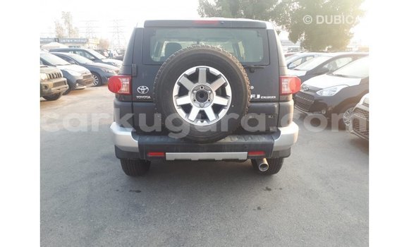 Nunua Imported Toyota FJ Cruiser Nyeusi Gari ndani ya Import - Dubai nchini Bujumbura Nunua Imported Toyota FJ Cruiser Nyeusi Gari ndani ya Import - Dubai nchini Bujumbura
