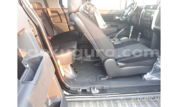Nunua Imported Toyota FJ Cruiser Nyeusi Gari ndani ya Import - Dubai nchini Bujumbura Nunua Imported Toyota FJ Cruiser Nyeusi Gari ndani ya Import - Dubai nchini Bujumbura