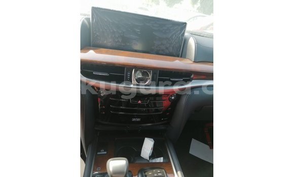 Nunua Imported Lexus LX Nyeusi Gari ndani ya Import - Dubai nchini Bujumbura Nunua Imported Lexus LX Nyeusi Gari ndani ya Import - Dubai nchini Bujumbura
