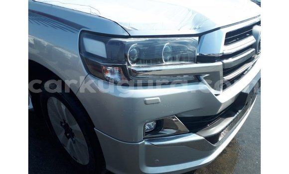 Nunua Imported Toyota Land Cruiser Nyingine Gari ndani ya Import - Dubai nchini Bujumbura Nunua Imported Toyota Land Cruiser Nyingine Gari ndani ya Import - Dubai nchini Bujumbura