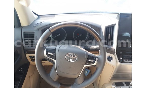 Nunua Imported Toyota Land Cruiser Nyingine Gari ndani ya Import - Dubai nchini Bujumbura Nunua Imported Toyota Land Cruiser Nyingine Gari ndani ya Import - Dubai nchini Bujumbura