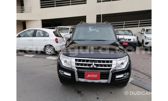 Nunua Imported Mitsubishi Pajero Nyeusi Gari ndani ya Import - Dubai nchini Bujumbura Nunua Imported Mitsubishi Pajero Nyeusi Gari ndani ya Import - Dubai nchini Bujumbura