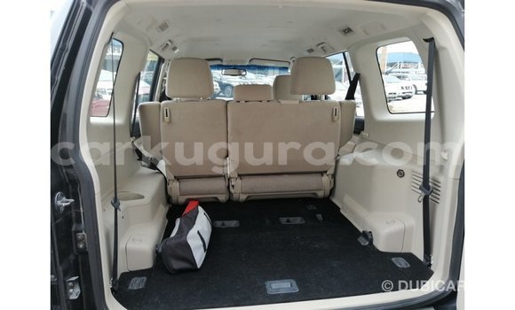 Nunua Imported Mitsubishi Pajero Nyeusi Gari ndani ya Import - Dubai nchini Bujumbura Nunua Imported Mitsubishi Pajero Nyeusi Gari ndani ya Import - Dubai nchini Bujumbura