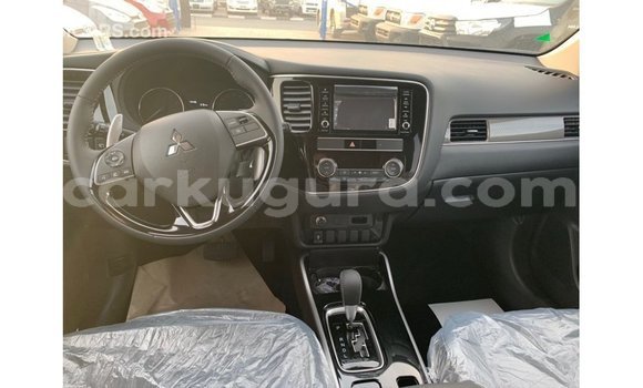 Nunua Imported Mitsubishi Outlander Brown Gari ndani ya Import - Dubai nchini Bujumbura Nunua Imported Mitsubishi Outlander Brown Gari ndani ya Import - Dubai nchini Bujumbura