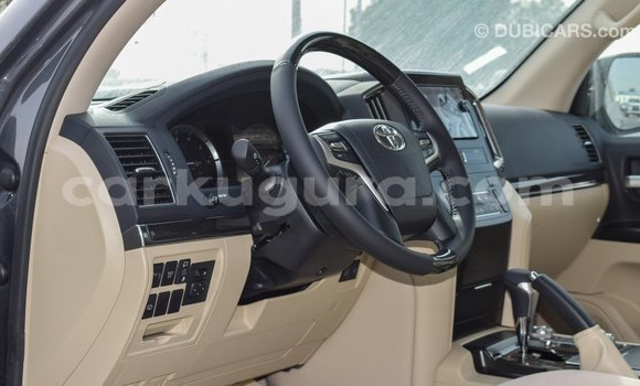 Buy Import Toyota Land Cruiser Other Car in Import - Dubai in Bujumbura Buy Import Toyota Land Cruiser Other Car in Import - Dubai in Bujumbura