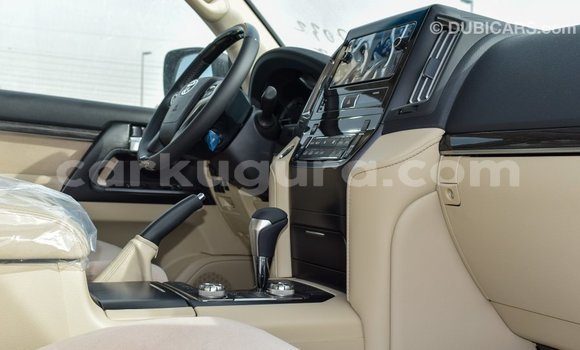 Buy Import Toyota Land Cruiser Other Car in Import - Dubai in Bujumbura Buy Import Toyota Land Cruiser Other Car in Import - Dubai in Bujumbura
