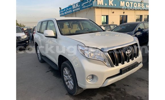 Acheter Import Voiture Toyota Prado Blanc à Import - Dubai, Bujumbura Acheter Import Voiture Toyota Prado Blanc à Import - Dubai, Bujumbura