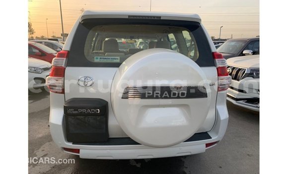 Acheter Import Voiture Toyota Prado Blanc à Import - Dubai, Bujumbura Acheter Import Voiture Toyota Prado Blanc à Import - Dubai, Bujumbura