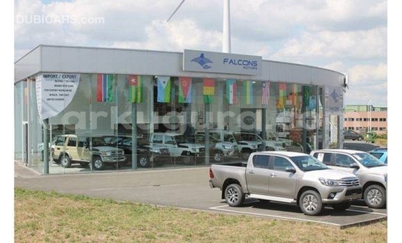 Buy Import Toyota Land Cruiser White Car in Import - Dubai in Bujumbura Buy Import Toyota Land Cruiser White Car in Import - Dubai in Bujumbura
