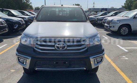 Nunua Imported Toyota Hilux Nyingine Gari ndani ya Import - Dubai nchini Bujumbura Nunua Imported Toyota Hilux Nyingine Gari ndani ya Import - Dubai nchini Bujumbura