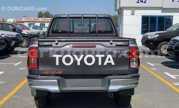 Nunua Imported Toyota Hilux Nyingine Gari ndani ya Import - Dubai nchini Bujumbura Nunua Imported Toyota Hilux Nyingine Gari ndani ya Import - Dubai nchini Bujumbura