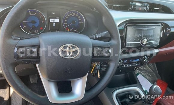 Nunua Imported Toyota Hilux Nyingine Gari ndani ya Import - Dubai nchini Bujumbura Nunua Imported Toyota Hilux Nyingine Gari ndani ya Import - Dubai nchini Bujumbura