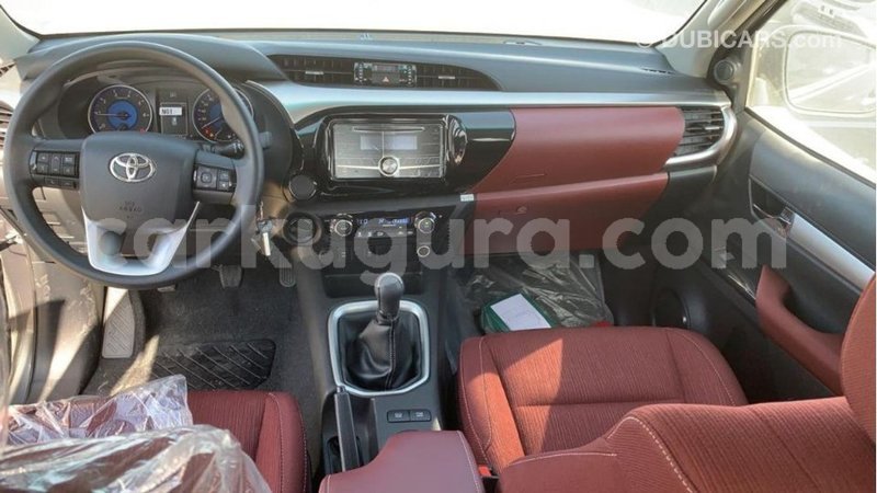 Big with watermark toyota hilux bujumbura import dubai 3924