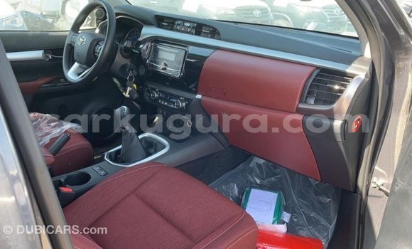 Nunua Imported Toyota Hilux Nyingine Gari ndani ya Import - Dubai nchini Bujumbura Nunua Imported Toyota Hilux Nyingine Gari ndani ya Import - Dubai nchini Bujumbura
