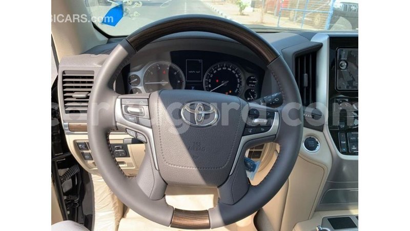 Big with watermark toyota land cruiser bujumbura import dubai 3930