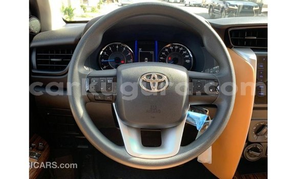 Nunua Imported Toyota Fortuner Nyingine Gari ndani ya Import - Dubai nchini Bujumbura Nunua Imported Toyota Fortuner Nyingine Gari ndani ya Import - Dubai nchini Bujumbura