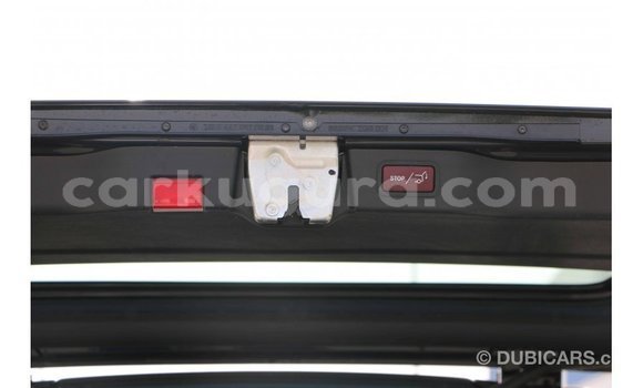 Acheter Import Voiture Mercedes-Benz 250 Noir à Import - Dubai, Bujumbura Acheter Import Voiture Mercedes-Benz 250 Noir à Import - Dubai, Bujumbura