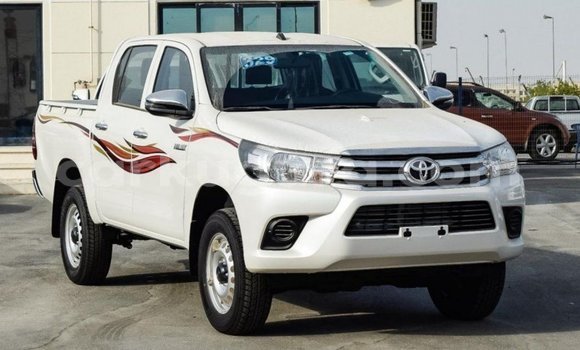 Buy Import Toyota Hilux White Car in Import - Dubai in Bujumbura Buy Import Toyota Hilux White Car in Import - Dubai in Bujumbura
