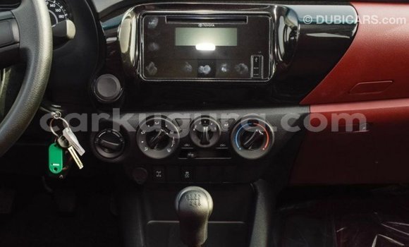 Buy Import Toyota Hilux White Car in Import - Dubai in Bujumbura Buy Import Toyota Hilux White Car in Import - Dubai in Bujumbura