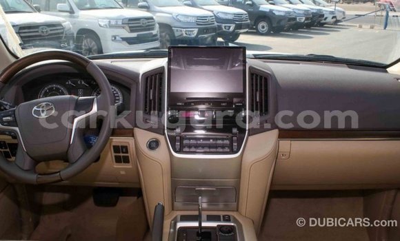 Nunua Imported Toyota Land Cruiser Nyeusi Gari ndani ya Import - Dubai nchini Bujumbura Nunua Imported Toyota Land Cruiser Nyeusi Gari ndani ya Import - Dubai nchini Bujumbura