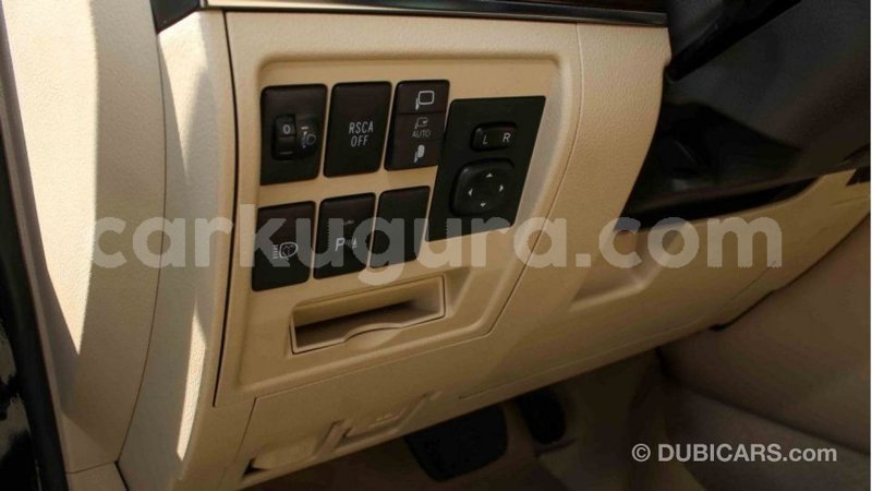 Big with watermark toyota land cruiser bujumbura import dubai 3939