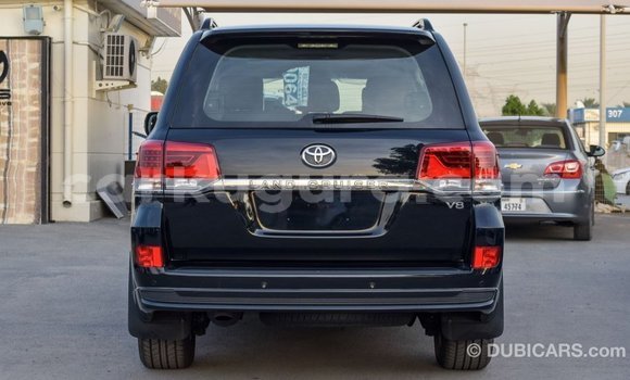 Nunua Imported Toyota Land Cruiser Nyeusi Gari ndani ya Import - Dubai nchini Bujumbura Nunua Imported Toyota Land Cruiser Nyeusi Gari ndani ya Import - Dubai nchini Bujumbura