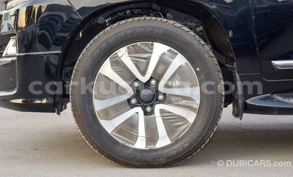 Nunua Imported Toyota Land Cruiser Nyeusi Gari ndani ya Import - Dubai nchini Bujumbura Nunua Imported Toyota Land Cruiser Nyeusi Gari ndani ya Import - Dubai nchini Bujumbura