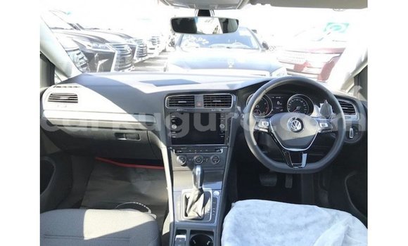 Nunua Imported Volkswagen Golf Nyeupe Gari ndani ya Import - Dubai nchini Bujumbura Nunua Imported Volkswagen Golf Nyeupe Gari ndani ya Import - Dubai nchini Bujumbura