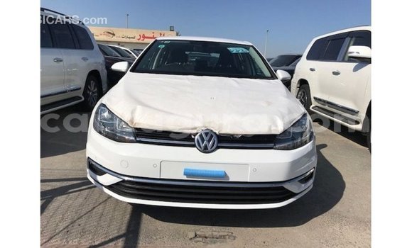 Nunua Imported Volkswagen Golf Nyeupe Gari ndani ya Import - Dubai nchini Bujumbura Nunua Imported Volkswagen Golf Nyeupe Gari ndani ya Import - Dubai nchini Bujumbura