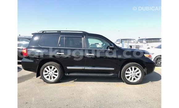 Acheter Import Voiture Toyota Land Cruiser Noir à Import - Dubai, Bujumbura Acheter Import Voiture Toyota Land Cruiser Noir à Import - Dubai, Bujumbura
