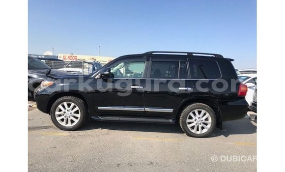 Acheter Import Voiture Toyota Land Cruiser Noir à Import - Dubai, Bujumbura Acheter Import Voiture Toyota Land Cruiser Noir à Import - Dubai, Bujumbura