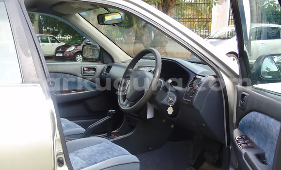 Acheter Occasion Voiture Toyota Carina Gris à Bujumbura, Bujumbura Acheter Occasion Voiture Toyota Carina Gris à Bujumbura, Bujumbura