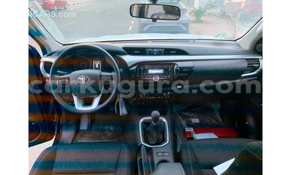 Buy Import Toyota Hilux Black Car in Import - Dubai in Bujumbura Buy Import Toyota Hilux Black Car in Import - Dubai in Bujumbura