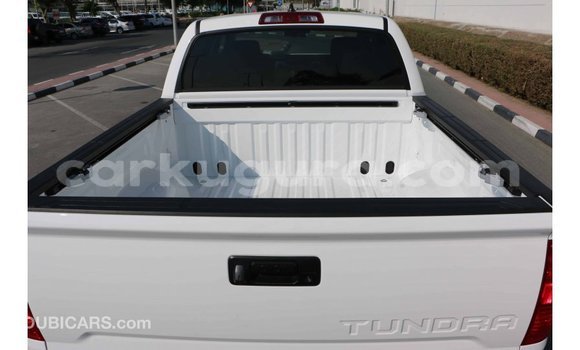 Nunua Imported Toyota Tundra Nyeupe Gari ndani ya Import - Dubai nchini Bujumbura Nunua Imported Toyota Tundra Nyeupe Gari ndani ya Import - Dubai nchini Bujumbura