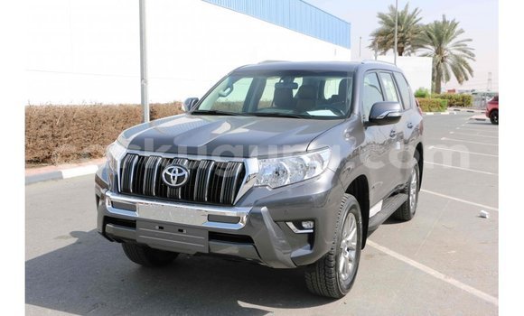 Acheter Import Voiture Toyota Prado Noir à Import - Dubai, Bujumbura Acheter Import Voiture Toyota Prado Noir à Import - Dubai, Bujumbura