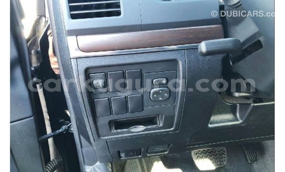 Nunua Imported Toyota Land Cruiser Nyeusi Gari ndani ya Import - Dubai nchini Bujumbura Nunua Imported Toyota Land Cruiser Nyeusi Gari ndani ya Import - Dubai nchini Bujumbura