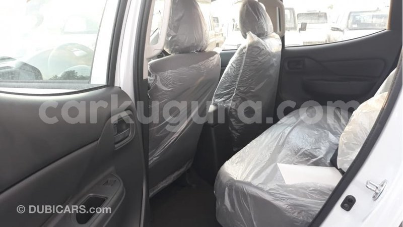 Big with watermark mitsubishi l200 bujumbura import dubai 3989