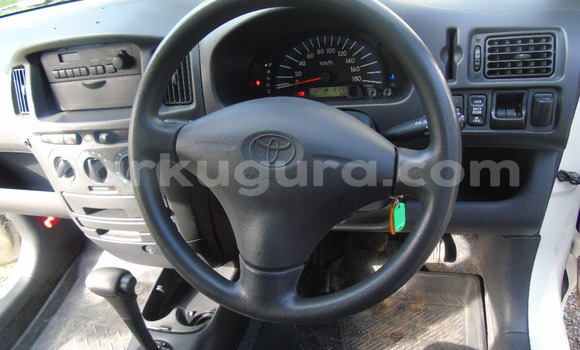 Acheter Occasion Voiture Toyota Probox Blanc à Bujumbura, Bujumbura Acheter Occasion Voiture Toyota Probox Blanc à Bujumbura, Bujumbura