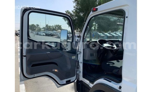 Acheter Import Voiture Mitsubishi i Blanc à Import - Dubai, Bujumbura Acheter Import Voiture Mitsubishi i Blanc à Import - Dubai, Bujumbura