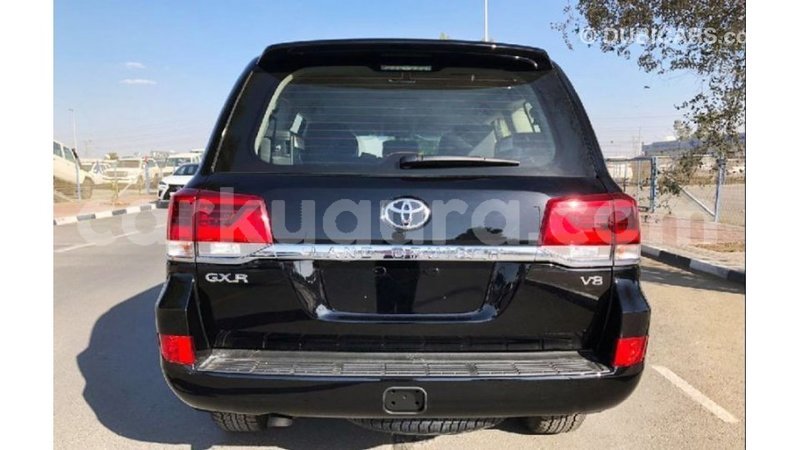 Big with watermark toyota land cruiser bujumbura import dubai 4001