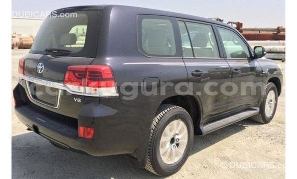 Nunua Imported Toyota Land Cruiser Nyeusi Gari ndani ya Import - Dubai nchini Bujumbura Nunua Imported Toyota Land Cruiser Nyeusi Gari ndani ya Import - Dubai nchini Bujumbura