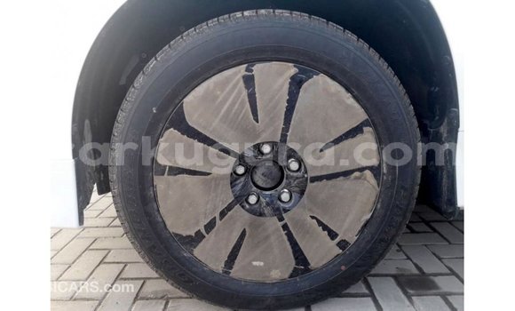 Acheter Import Voiture Lexus LX Blanc à Import - Dubai, Bujumbura Acheter Import Voiture Lexus LX Blanc à Import - Dubai, Bujumbura