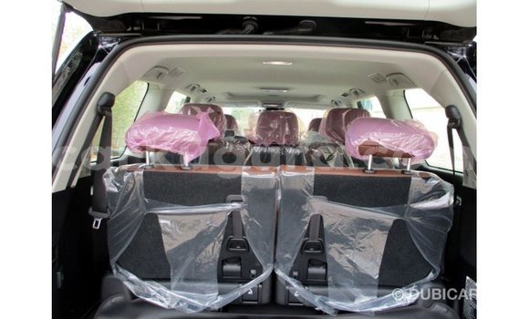 Nunua Imported Toyota Land Cruiser Nyeusi Gari ndani ya Import - Dubai nchini Bujumbura Nunua Imported Toyota Land Cruiser Nyeusi Gari ndani ya Import - Dubai nchini Bujumbura